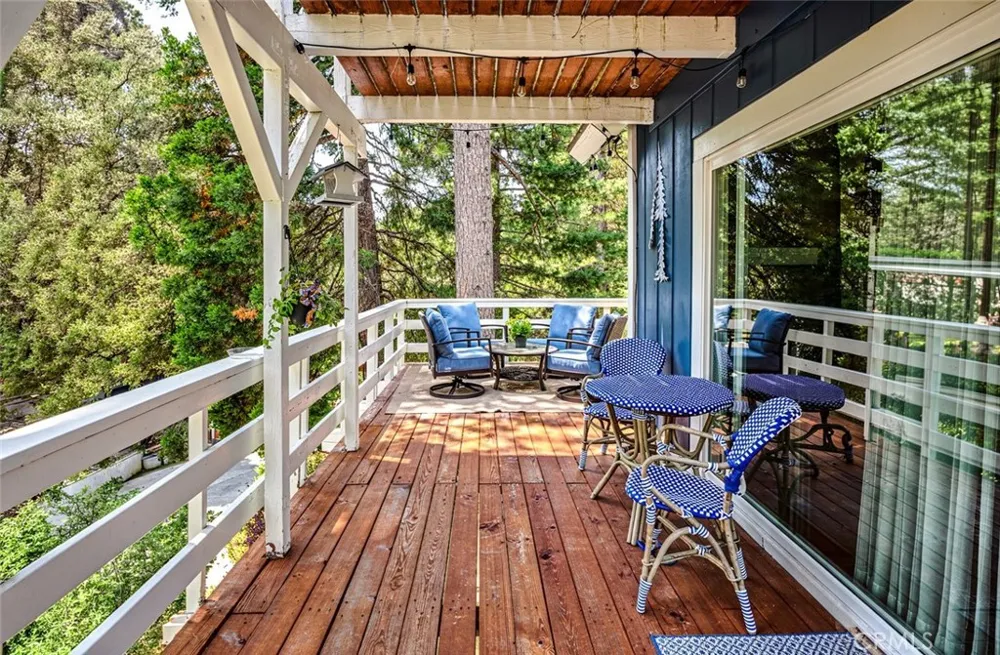 27313 Pinewood Lake Arrowhead, CA 92352