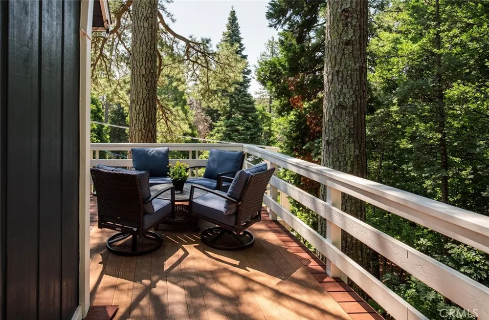 27313 Pinewood Lake Arrowhead, CA 92352