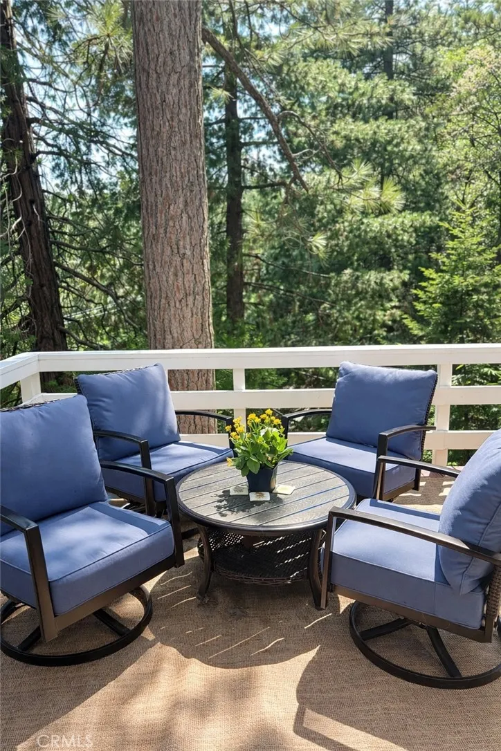 27313 Pinewood Lake Arrowhead, CA 92352