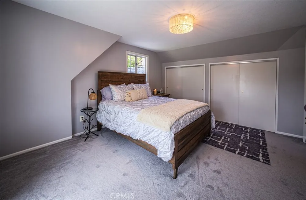 27313 Pinewood Lake Arrowhead, CA 92352