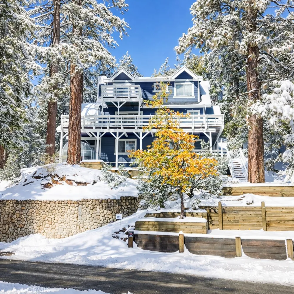 27313 Pinewood Lake Arrowhead, CA 92352