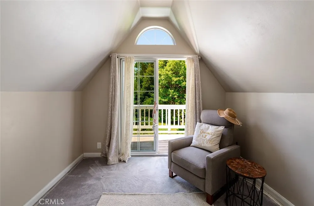 27313 Pinewood Lake Arrowhead, CA 92352