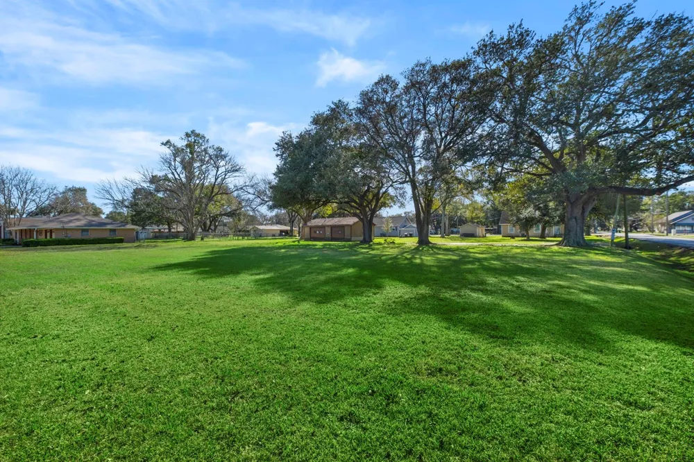 9310 Main Street Needville, TX 77461
