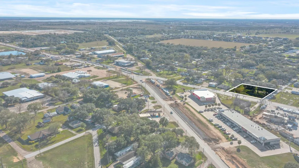 9310 Main Street Needville, TX 77461