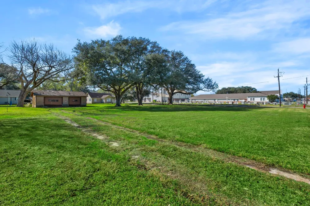 9310 Main Street Needville, TX 77461