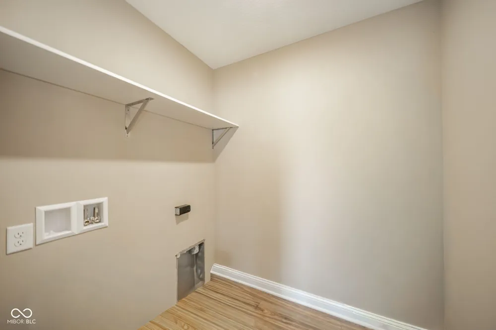 402 Luellen Way New Castle, IN 47362