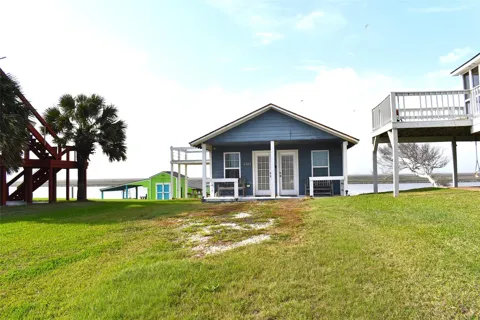 2121 County Road 230