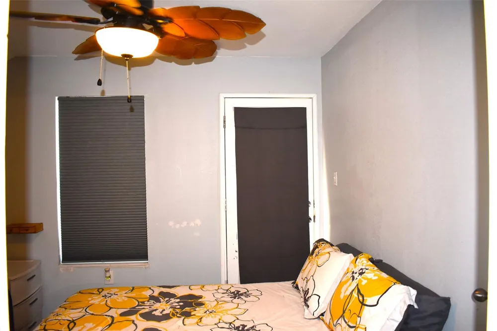 2121 County Road 230 Sargent, TX 77414