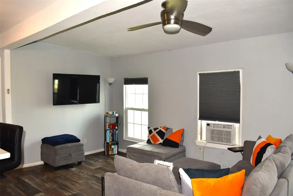 2121 County Road 230 Sargent, TX 77414