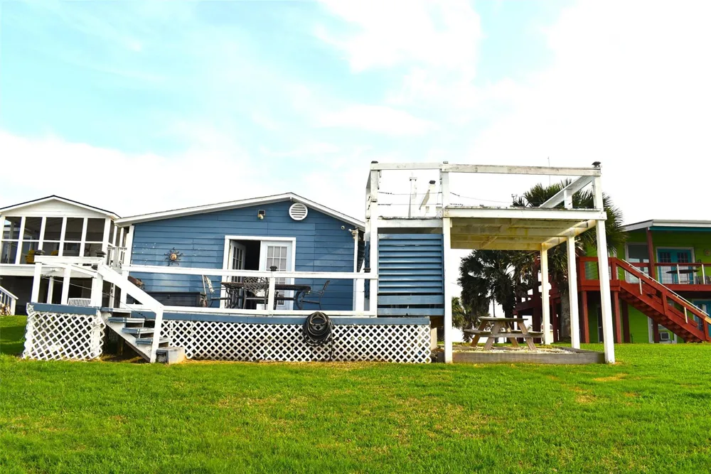 2121 County Road 230 Sargent, TX 77414