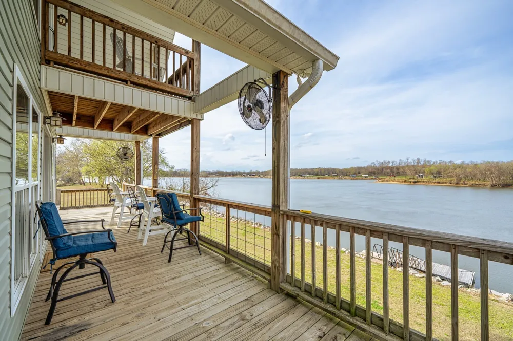 1458 Scenic Ln Bath Springs, TN 38311