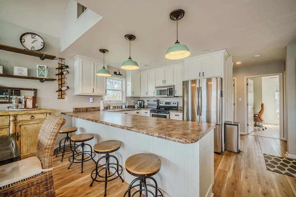 1458 Scenic Ln Bath Springs, TN 38311