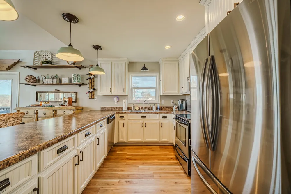 1458 Scenic Ln Bath Springs, TN 38311