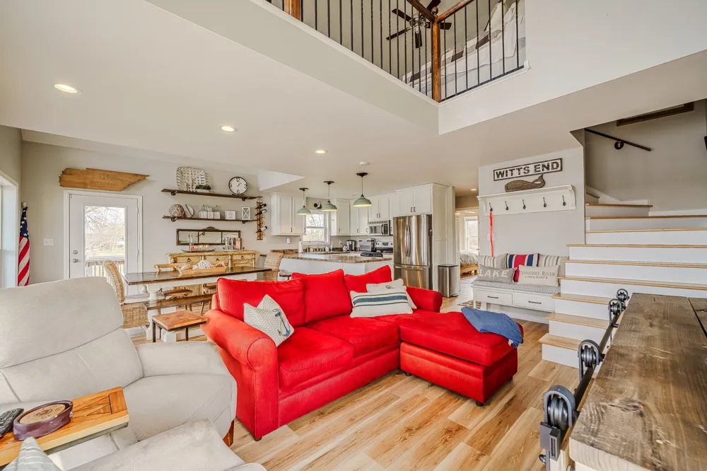 1458 Scenic Ln Bath Springs, TN 38311
