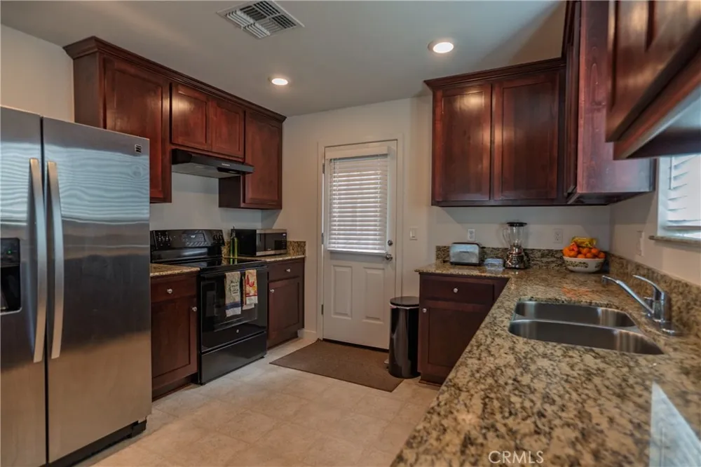 714 Dean Court Merced, CA 95341