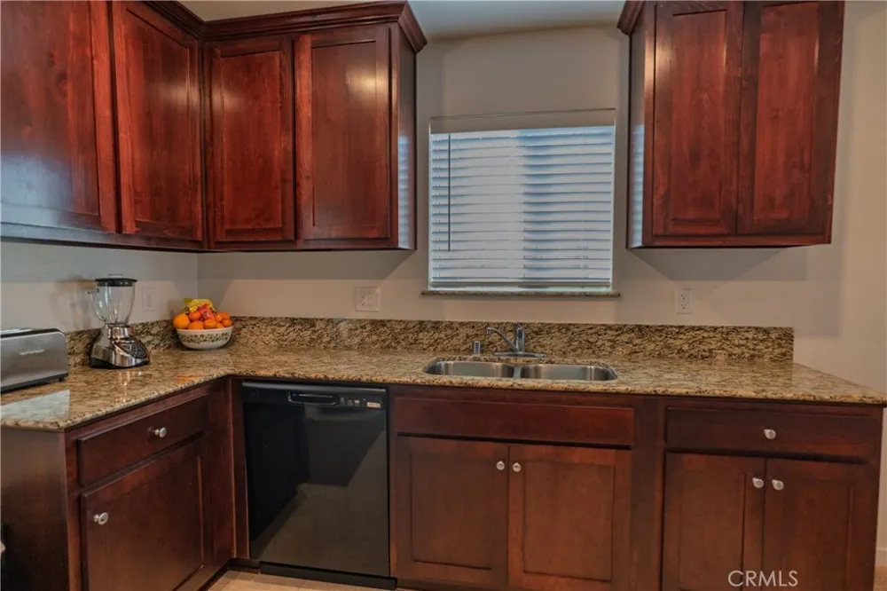 714 Dean Court Merced, CA 95341