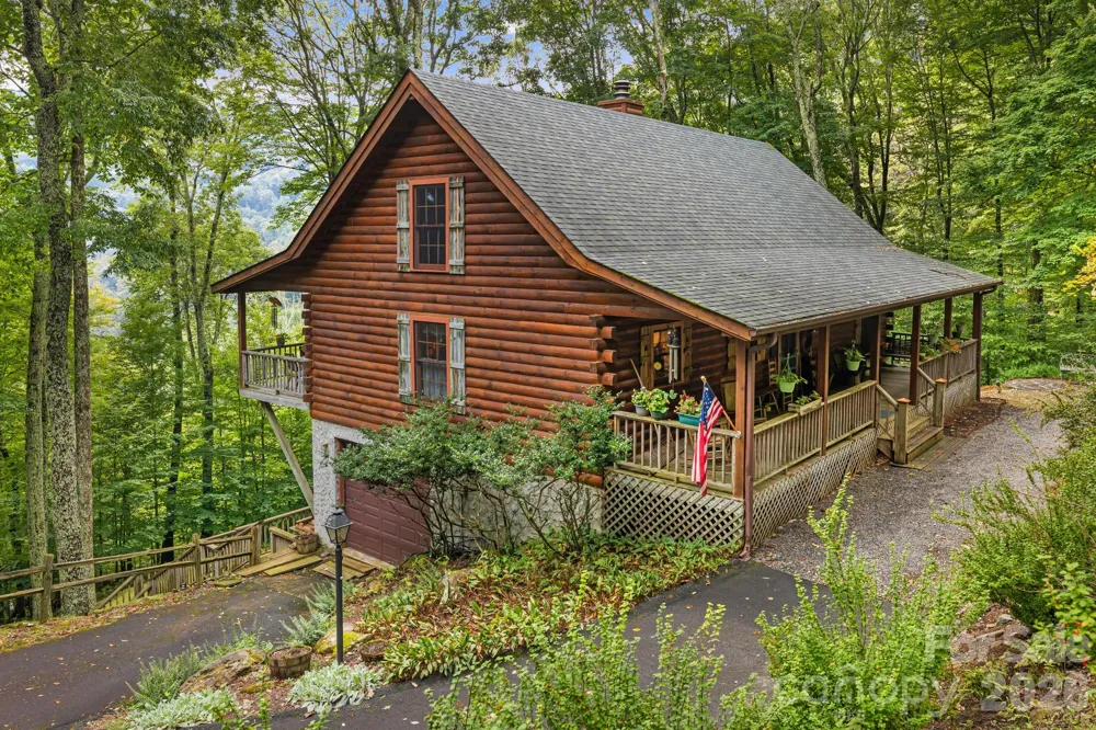 215 Goldenleaf Road Mars Hill, NC 28754