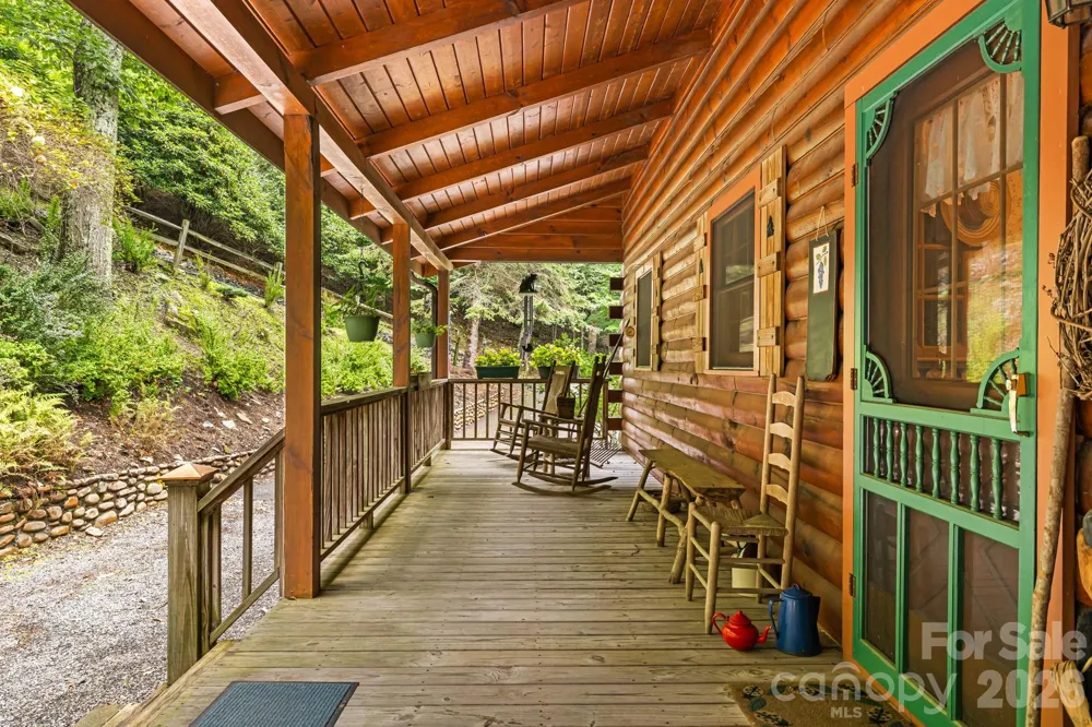 215 Goldenleaf Road Mars Hill, NC 28754
