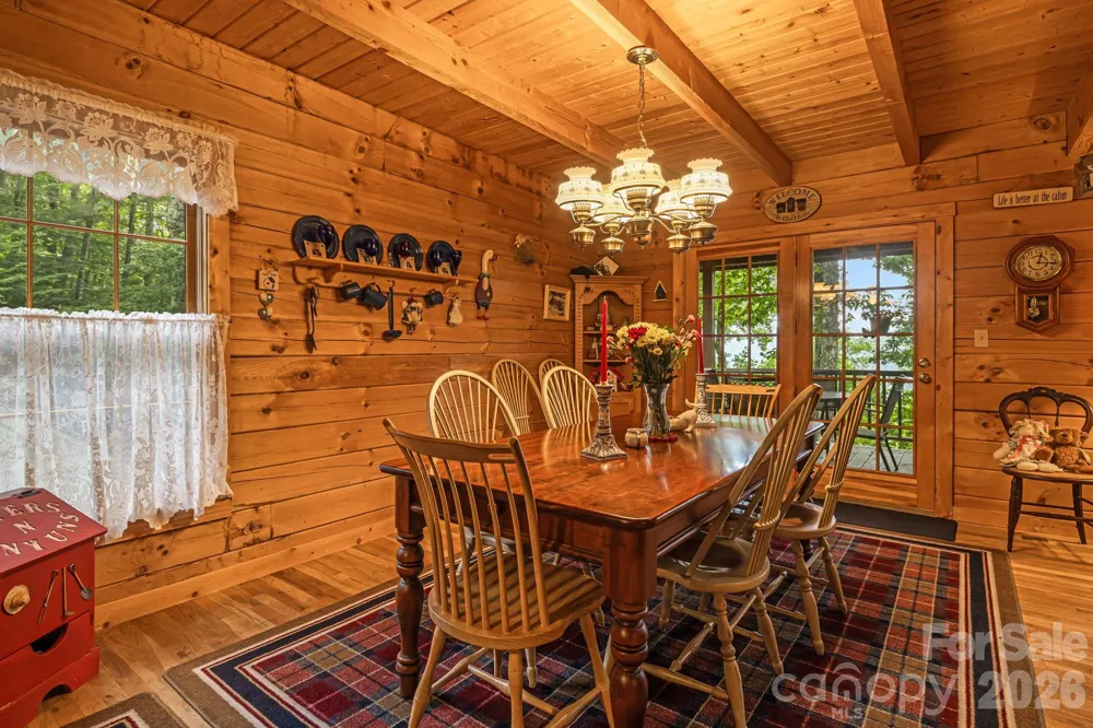 215 Goldenleaf Road Mars Hill, NC 28754