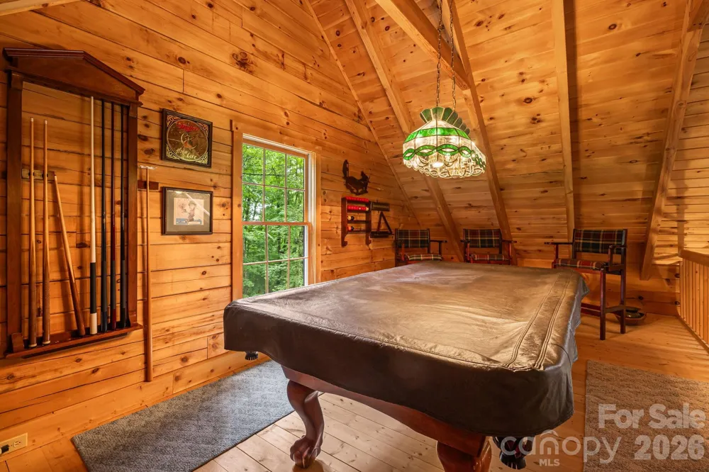 215 Goldenleaf Road Mars Hill, NC 28754