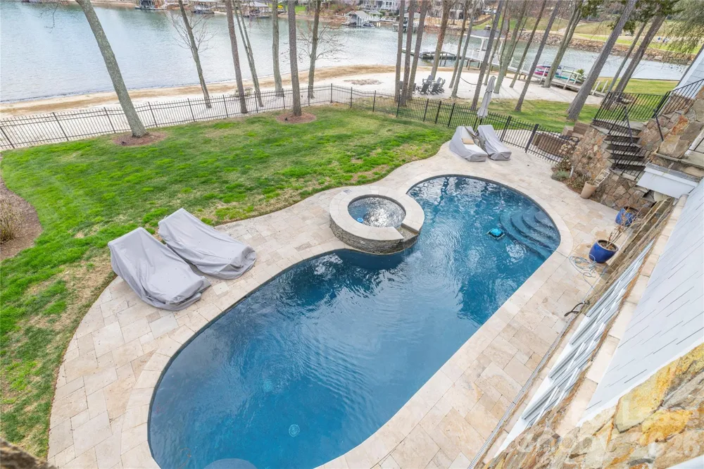 19001 Double Eagle Drive Cornelius, NC 28031