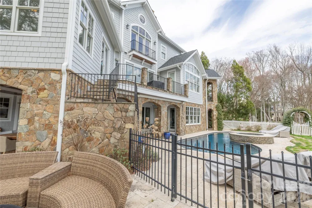 19001 Double Eagle Drive Cornelius, NC 28031