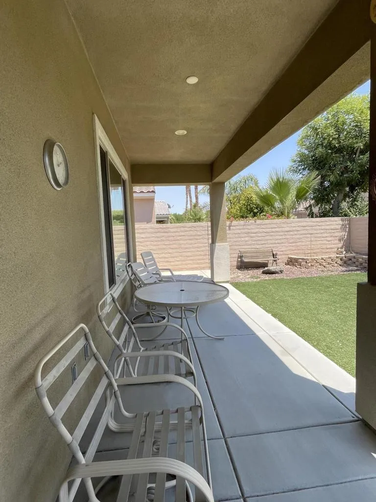81677 Avenida Parito Indio, CA 92203