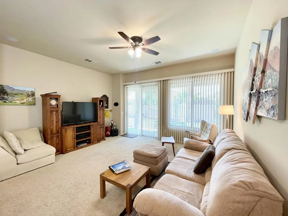 81677 Avenida Parito Indio, CA 92203