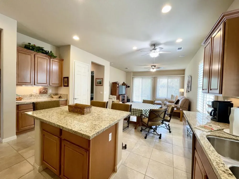 81677 Avenida Parito Indio, CA 92203