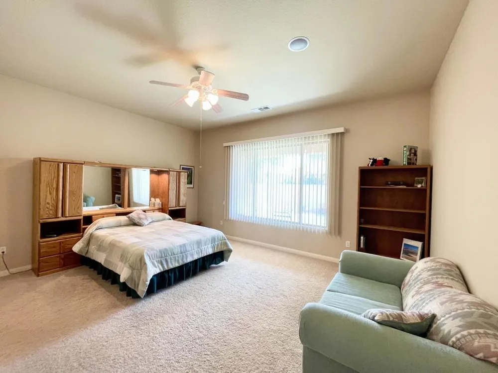 81677 Avenida Parito Indio, CA 92203