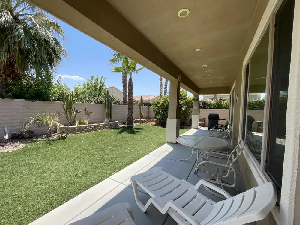 81677 Avenida Parito Indio, CA 92203