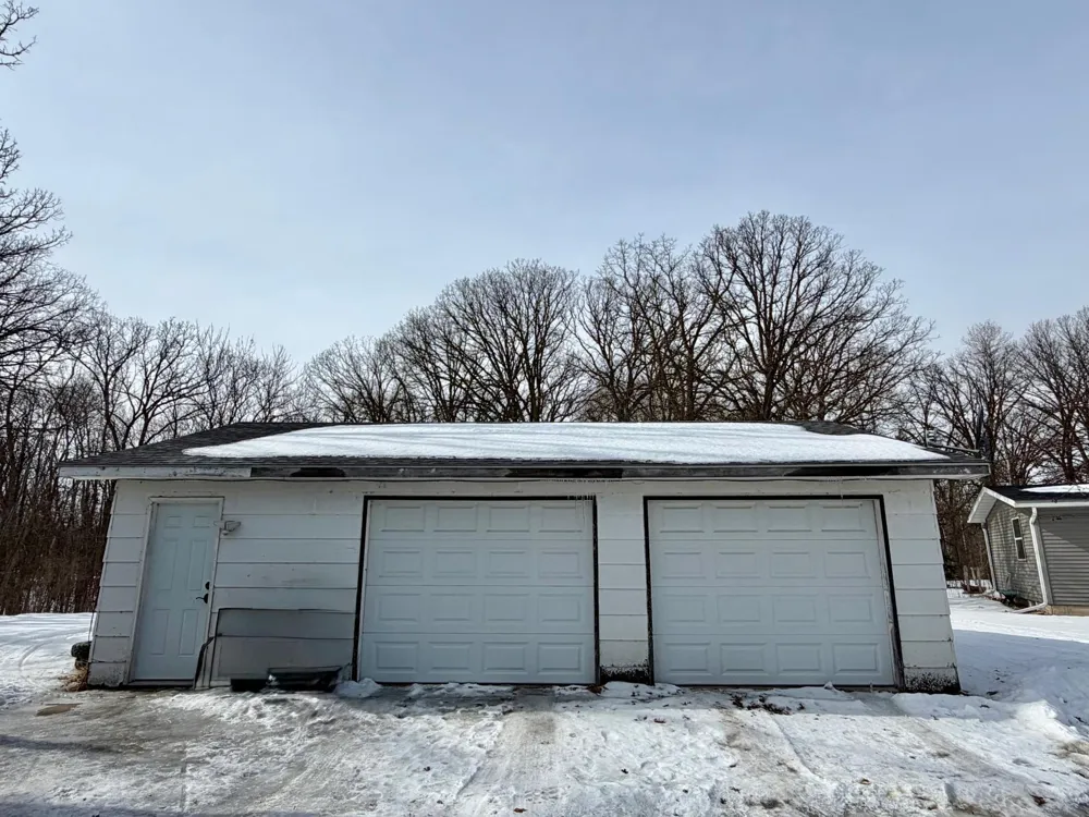 809 11th Avenue SE Roseau, MN 56751