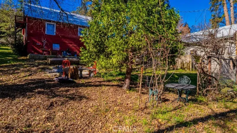 32827 Road 222 North Fork, CA 93643