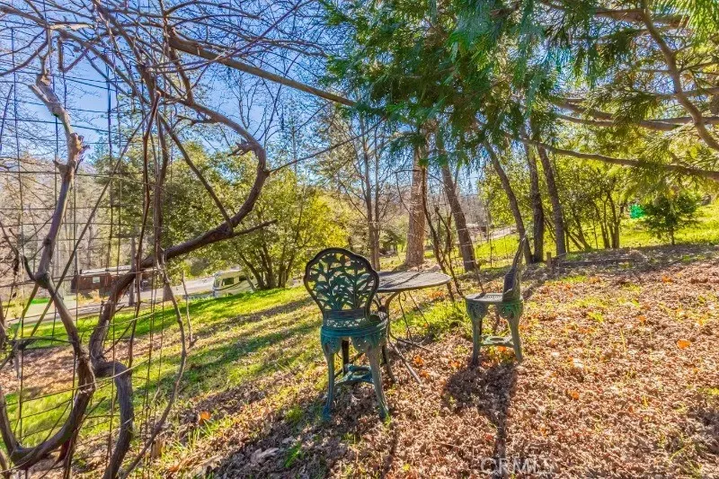 32827 Road 222 North Fork, CA 93643