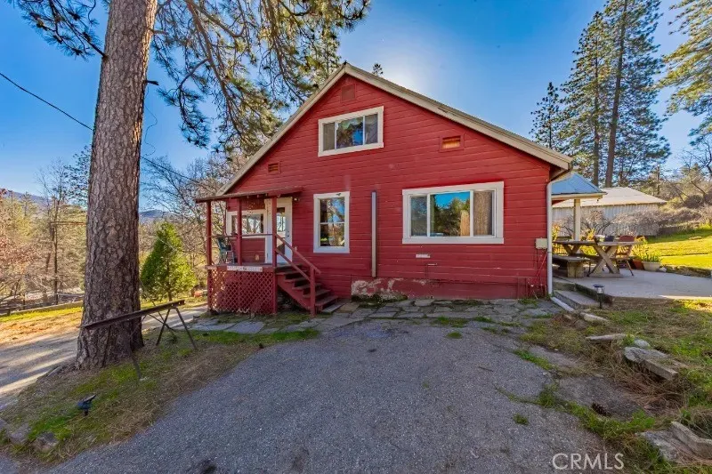 32827 Road 222 North Fork, CA 93643