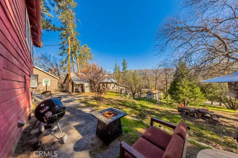 32827 Road 222 North Fork, CA 93643