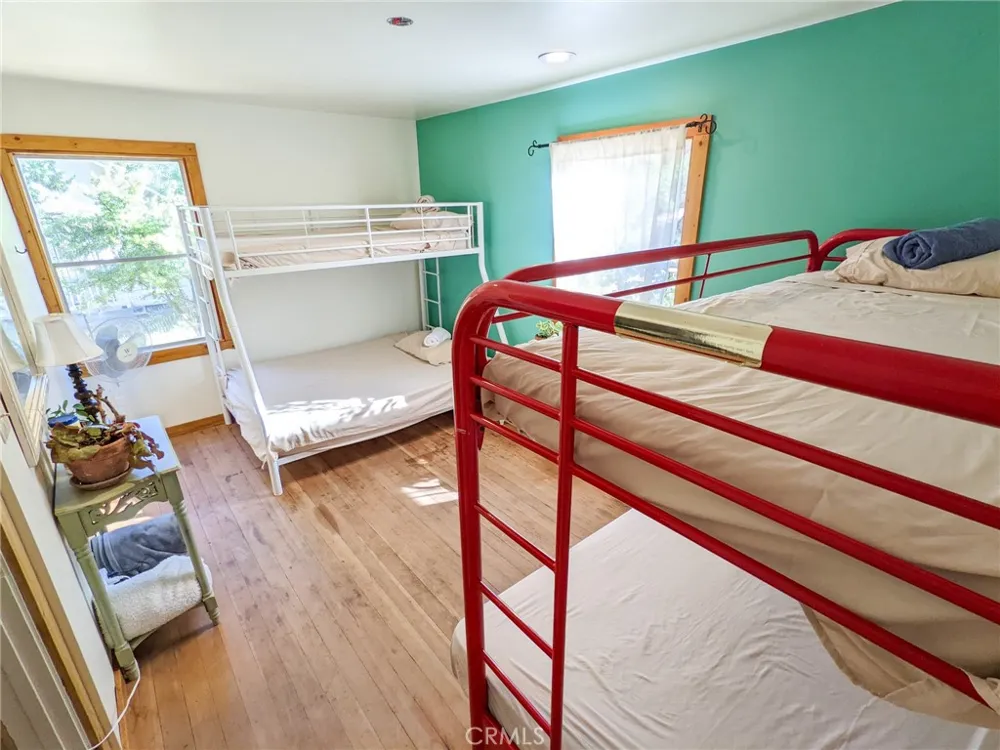 32827 Road 222 North Fork, CA 93643