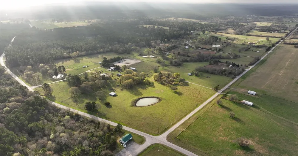 20136 Moriarty Road Richards, TX 77873