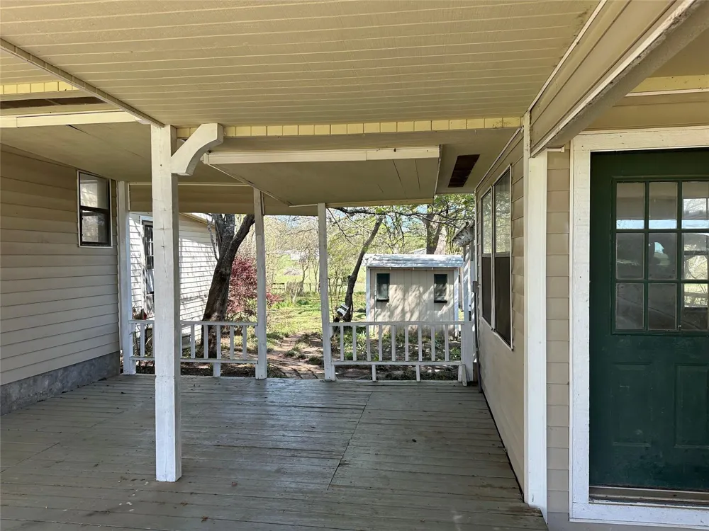 20136 Moriarty Road Richards, TX 77873