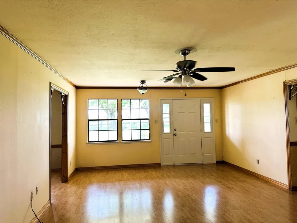 20136 Moriarty Road Richards, TX 77873