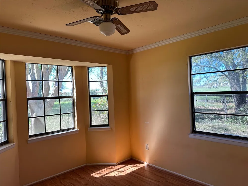 20136 Moriarty Road Richards, TX 77873