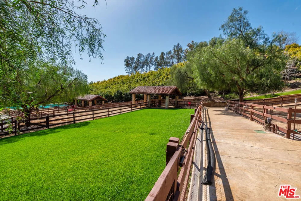 8018 Balcom Canyon Road Somis, CA 93066