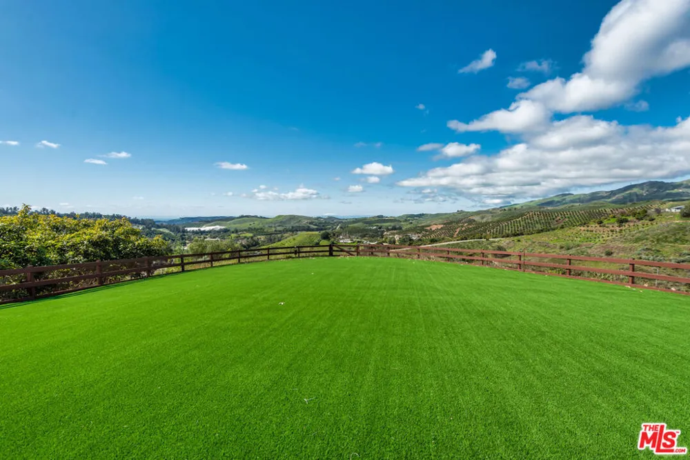 8018 Balcom Canyon Road Somis, CA 93066