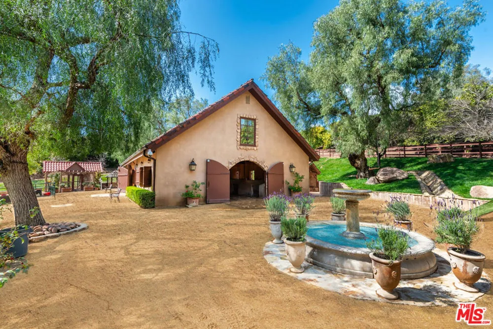 8018 Balcom Canyon Road Somis, CA 93066