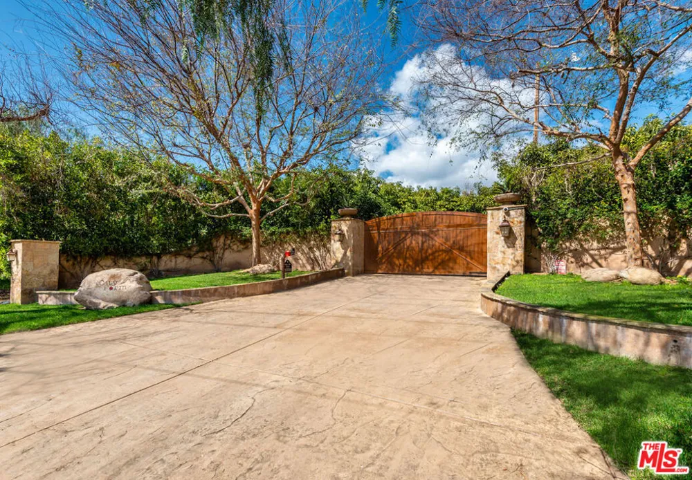 8018 Balcom Canyon Road Somis, CA 93066