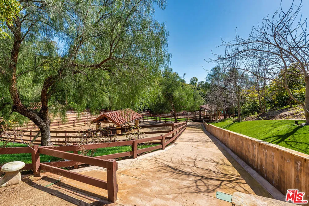 8018 Balcom Canyon Road Somis, CA 93066