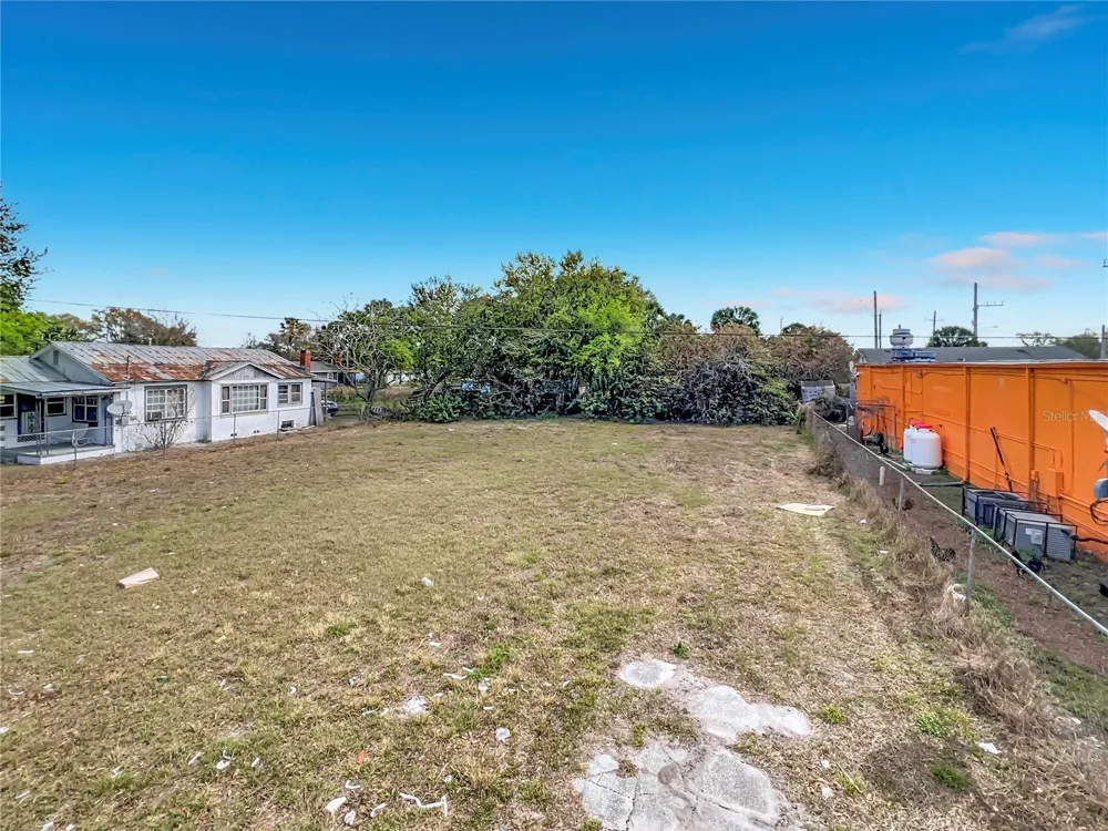 2471 GREENWAY STREET Sanford, FL 32771