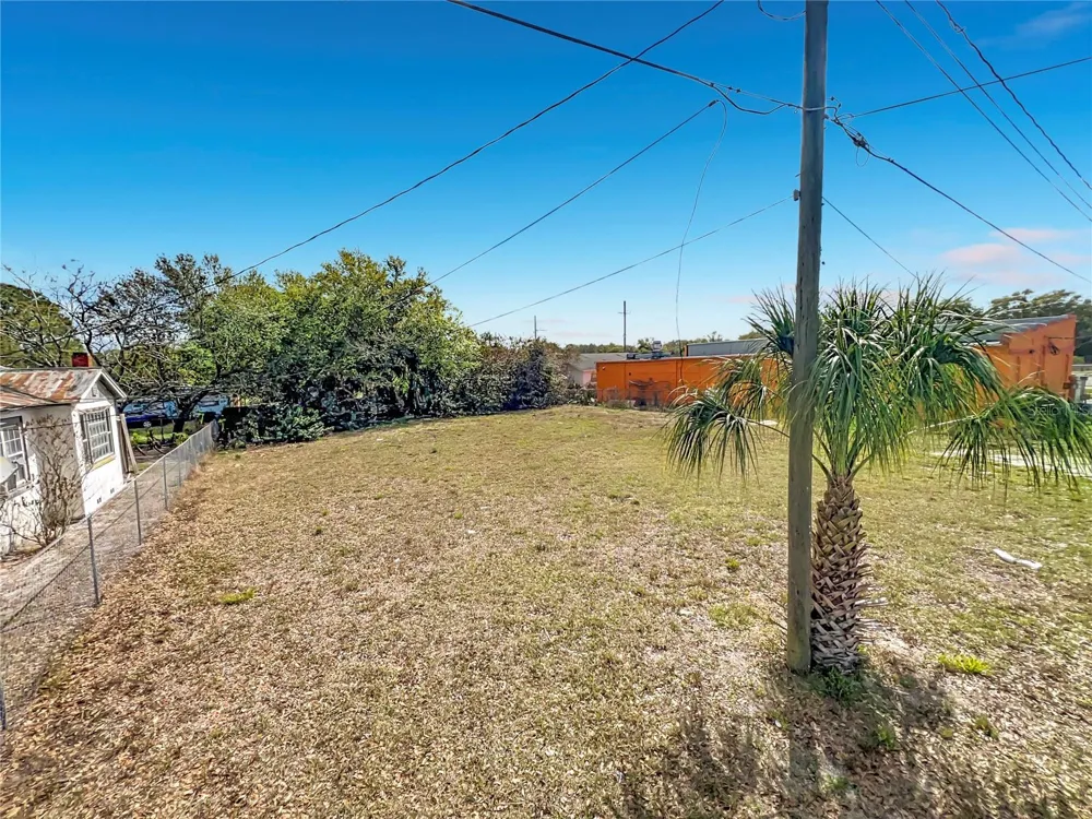 2471 GREENWAY STREET Sanford, FL 32771