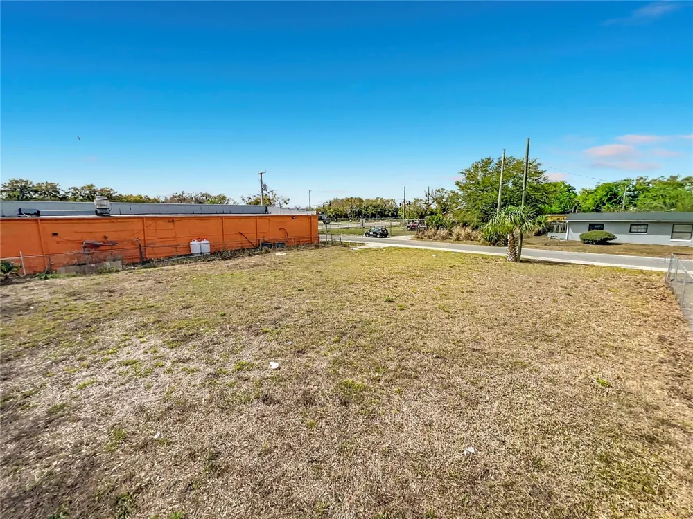 2471 GREENWAY STREET Sanford, FL 32771