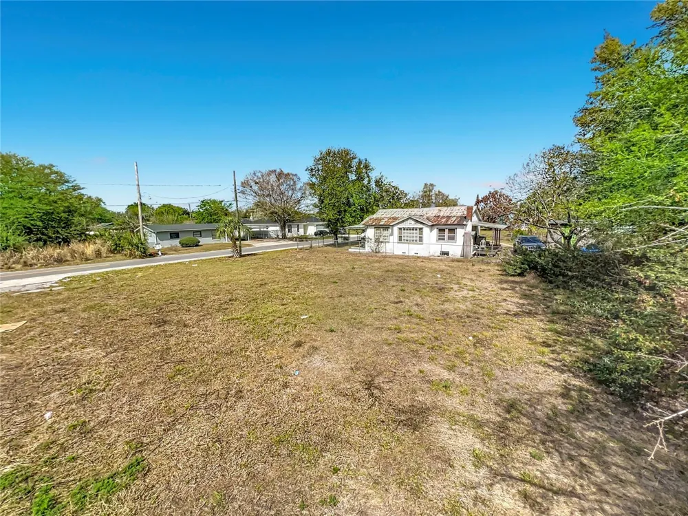2471 GREENWAY STREET Sanford, FL 32771
